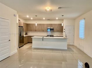 4980 NW 83rd Ave #4980, Miami, FL 33166