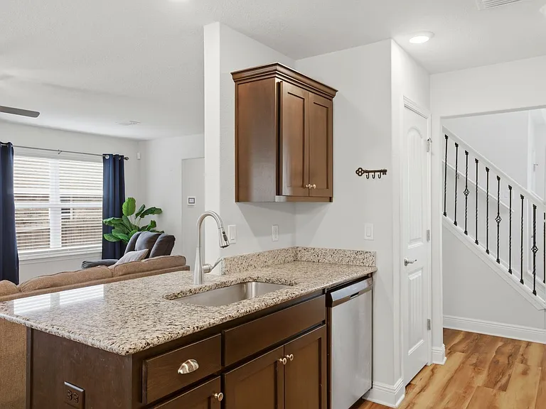 6609 Boatswain Rd — Photo 11