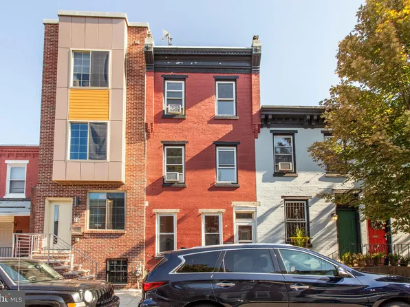 3911 Warren St, Philadelphia, PA 19104