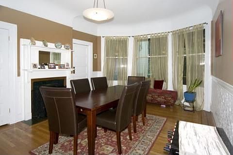 3rd image of 2546 Folsom St