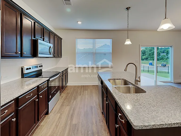 6210 Bridlewood Ln — Photo 5