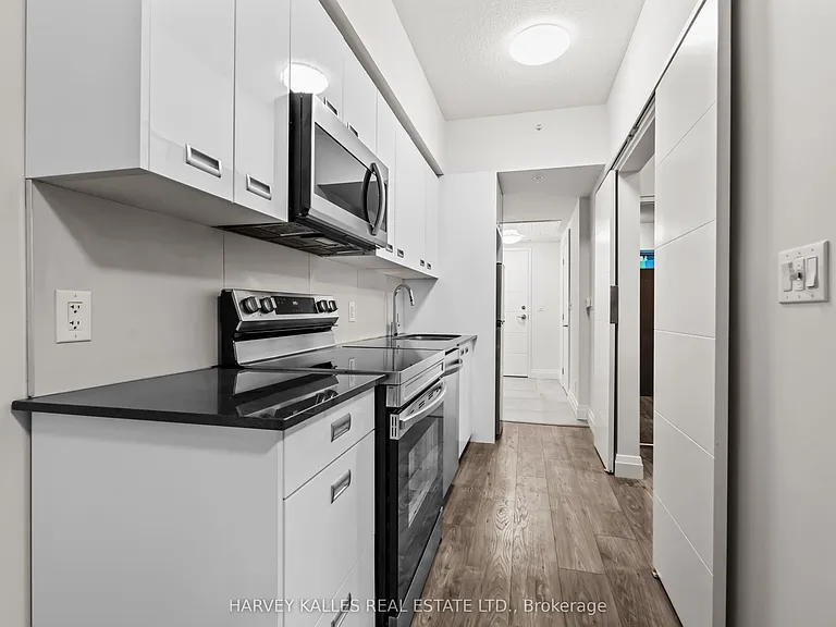 652 Princess St #237 — Photo 14
