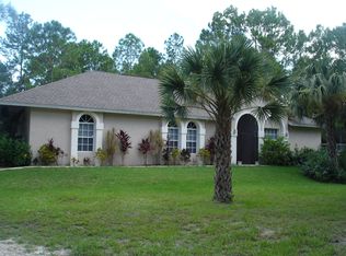 181 4th St SE, Naples, FL 34117