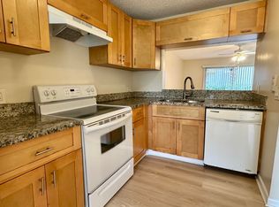 1441 NW 94th Way, Coral Springs, FL 33071