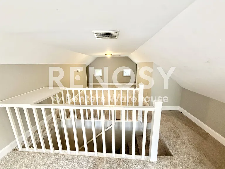 601 Warwick Rd — Photo 32