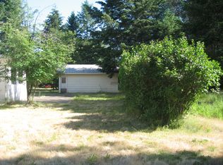 1970 Laurel Rd, Cave Junction, OR 97523