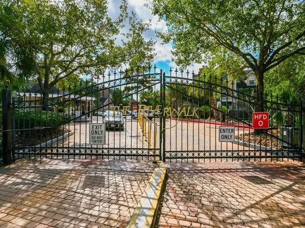 2300 Old Spanish Trl APT 1056, Houston, TX 77054