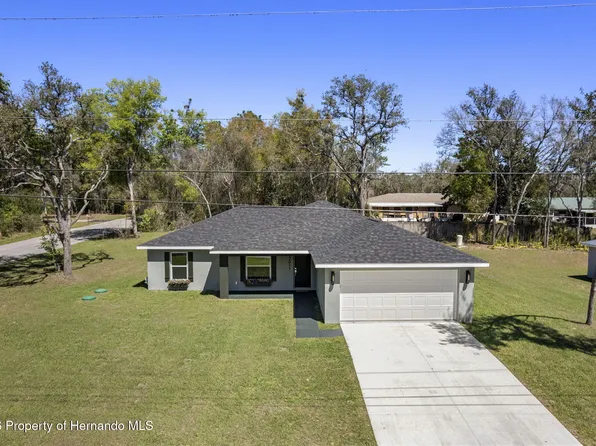 3011 E Griffin St, Inverness, FL 34453