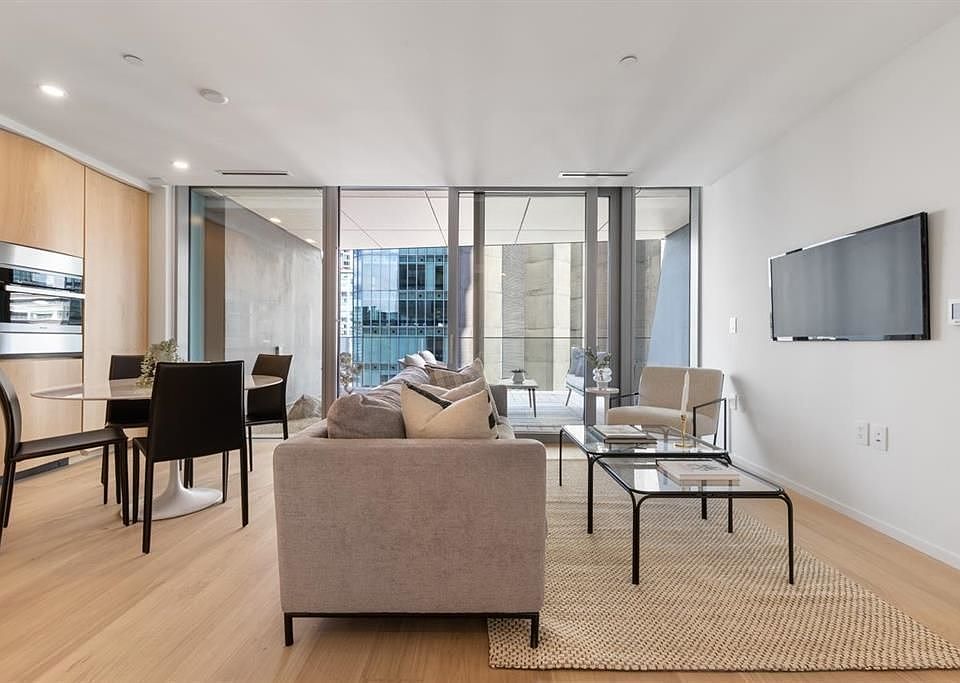 1568 Alberni St 70X, Vancouver, BC V6G 1A5 Zillow