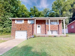 335 Goodwill Rd, Huntington, WV 25704