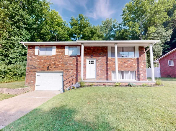 335 Goodwill Rd, Huntington, WV 25704