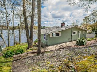 54 Smith Rd, Moosup, CT 06354