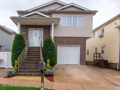 776 Rathbun Ave, Staten Island, NY, 10309