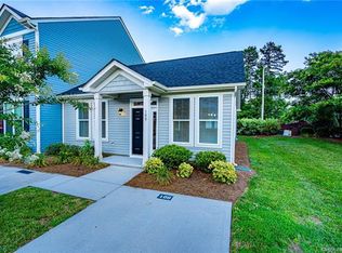 100 Village Place Dr, Mount Holly, NC 28120