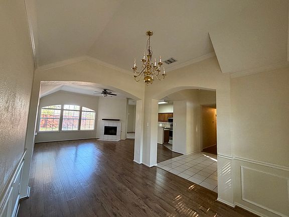 5th image of 337 Sycamore Dr