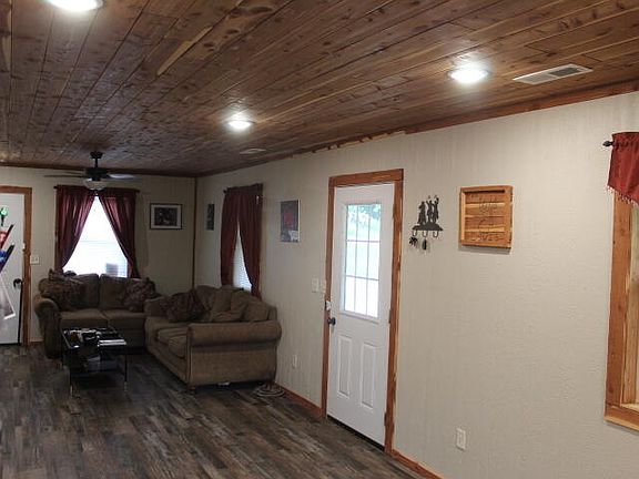 5th image of 164 Hickory Drive