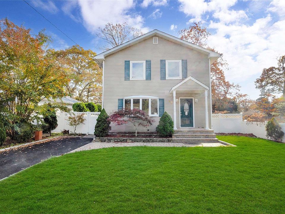 1st image of 30 Woodlawn Avenue