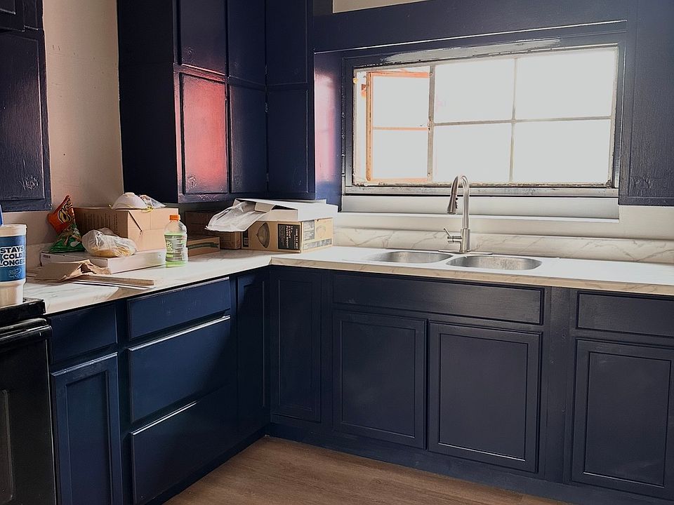 1st image of 447 W Pelaar Dr APT B
