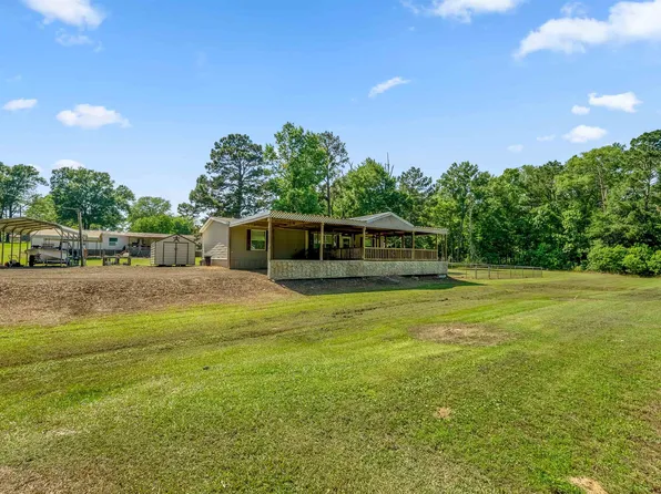 670 Peg Leg Ln, Many, LA 71449