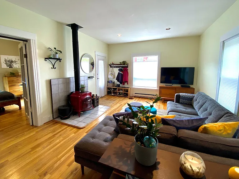 2318 N 61st St — Photo 5