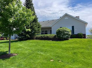 9337 Hickory Ridge Dr, Streetsboro, OH 44241