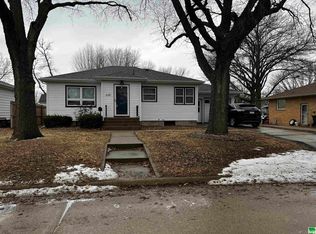 635 Sherman Ave, Cherokee, IA 51012