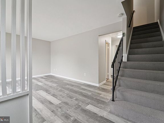 5th image of 11386 Laurelwalk Dr #55