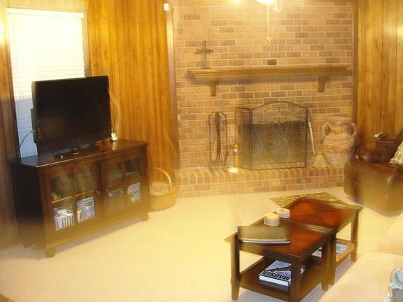 3rd image of 345 Clearlake Dr W