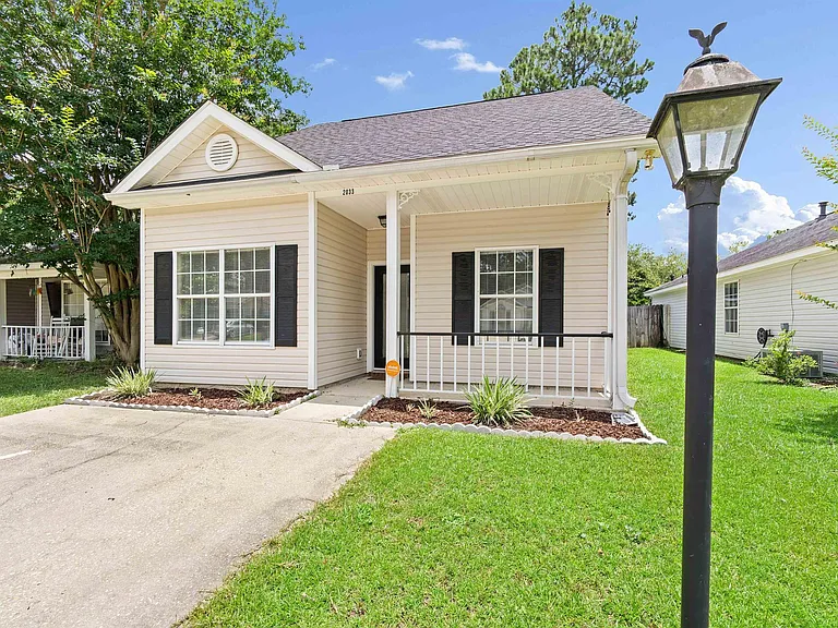 2033 Post Oak Ct — Photo 17