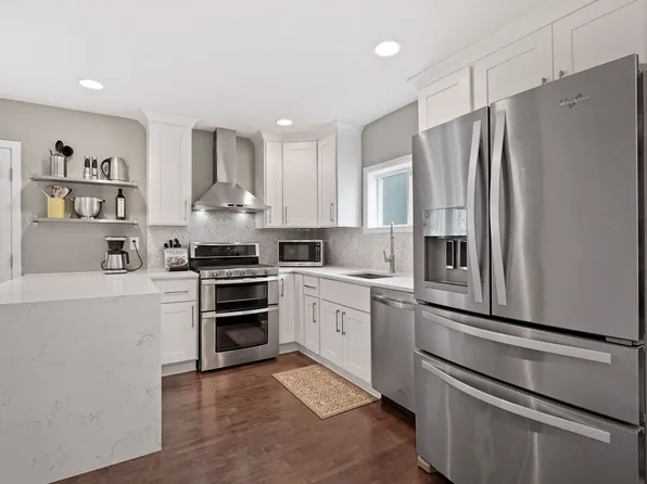 2410 S Dakota Ave NE, Washington, DC 20018