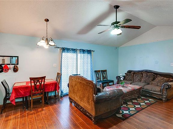 4th image of 6317 Solona Cir N
