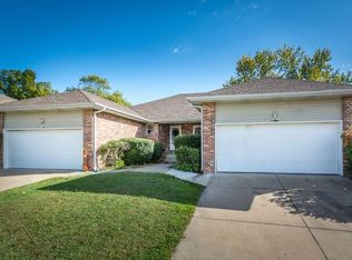 1718 S 10th Ave, Ozark, MO 65721