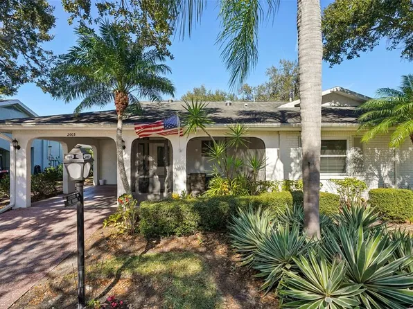 2003 Halidom Way, Sun City Center, FL 33573