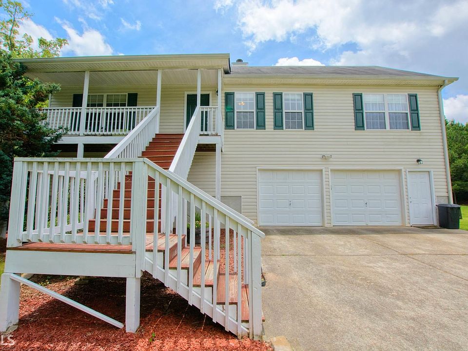 2nd image of 150 Diamond Ct