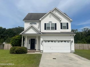 303 Combine Ct, Richlands, NC 28574