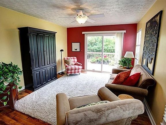 4th image of 95 Heritage Green Dr