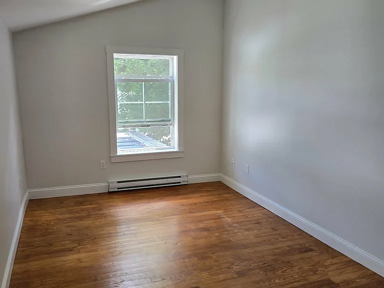 5.5 McLellan St — Photo 6