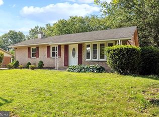 2008 Evansdale Dr, Hyattsville, MD 20783
