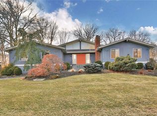 40 Pecan Valley Dr, New City, NY 10956