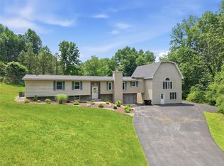 226 Circle Dr S, Saylorsburg, PA 18353
