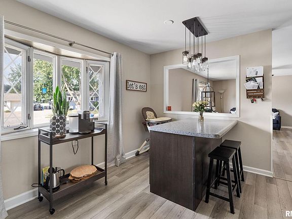 5th image of 5022 45th Avenue Ct