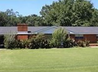 4707 Hilma St, Moss Point, MS 39563