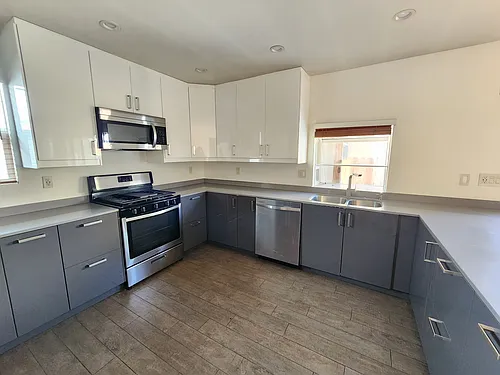 6635 Irvine Ave #2 Photo 1