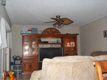3rd image of 14135 N Forest Oak Cir