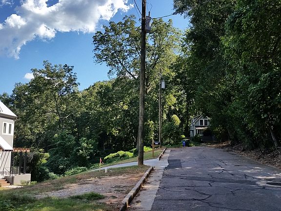 new house on left sold $435k