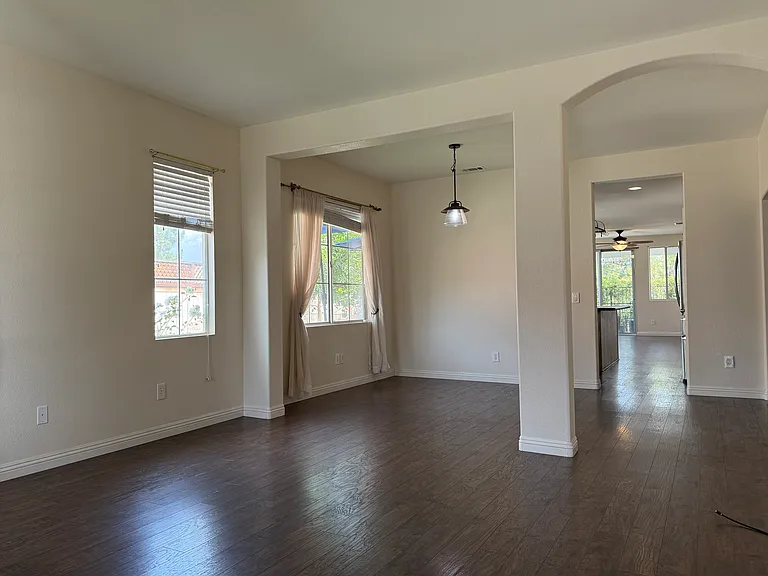 31081 Bunker Dr — Photo 6