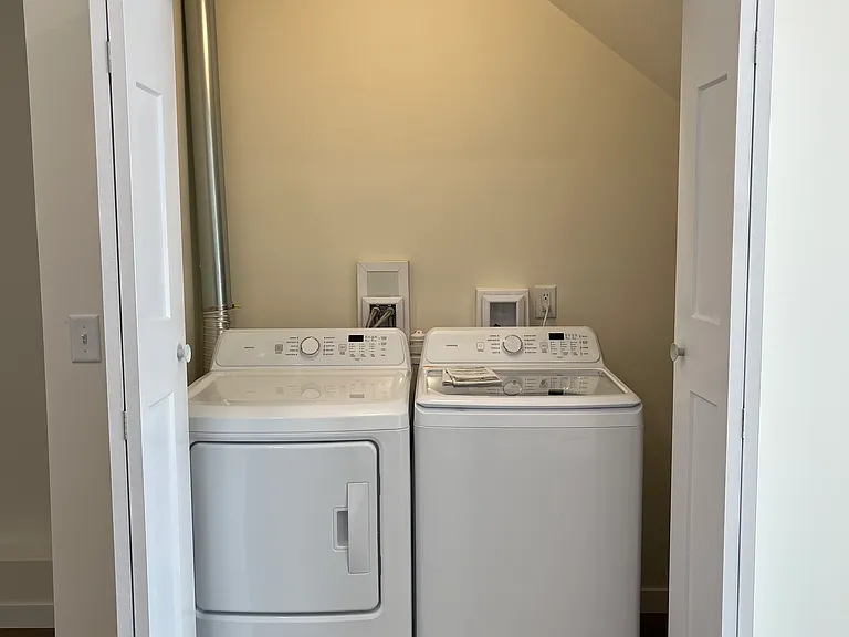 538 Lake Ave — Photo 22