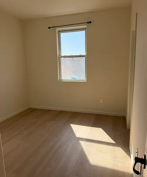 2195 Tsushima St — Photo 13