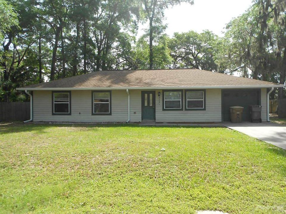 1st image of 2601 NE 8th Ave
