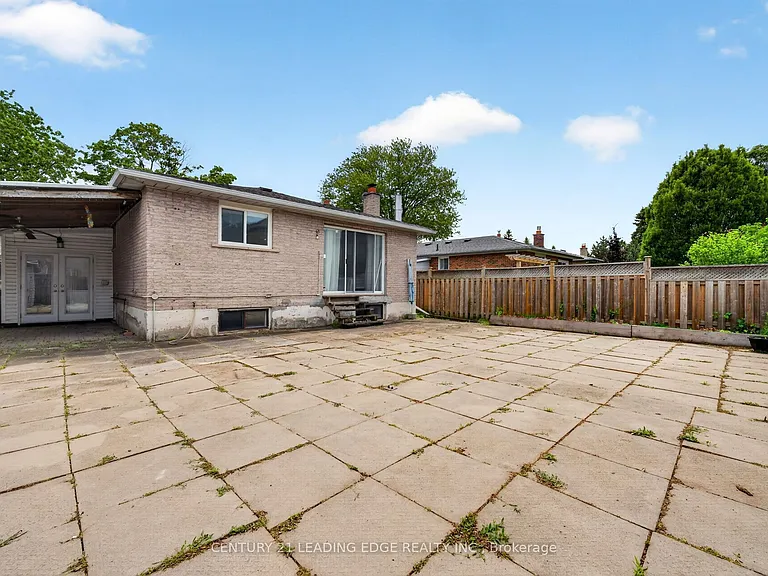 4012 Ellesmere Rd — Photo 28